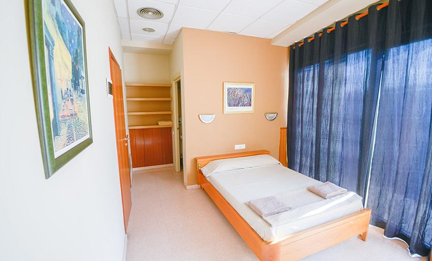 Hostal Torremirona Salt Luaran gambar